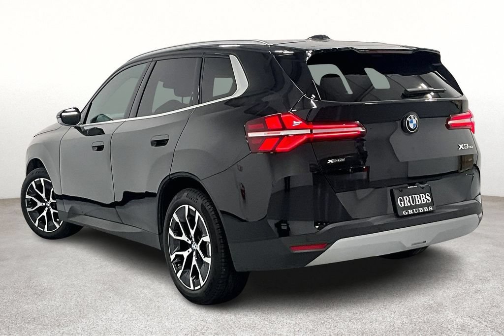 Used 2025 BMW X3 xDrive30i AWD/4WD image 12