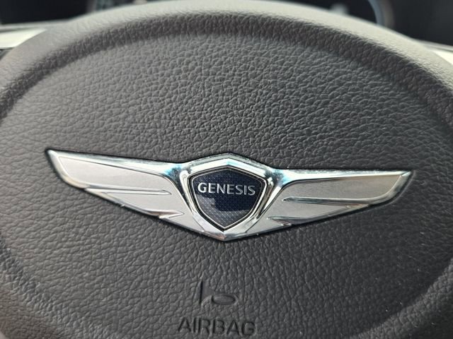 Used 2023 Genesis G70 2.0T w/ Sport Prestige Package RWD image 29