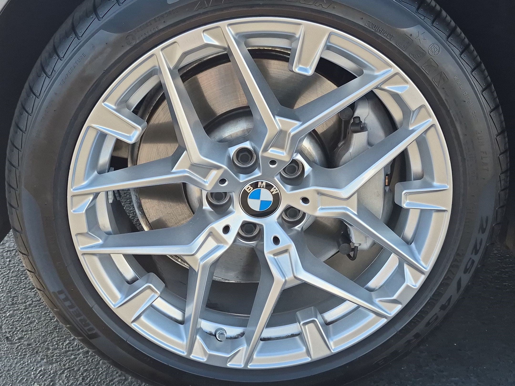 Used 2026 BMW 330i Sedan w/ Premium Package RWD image 13