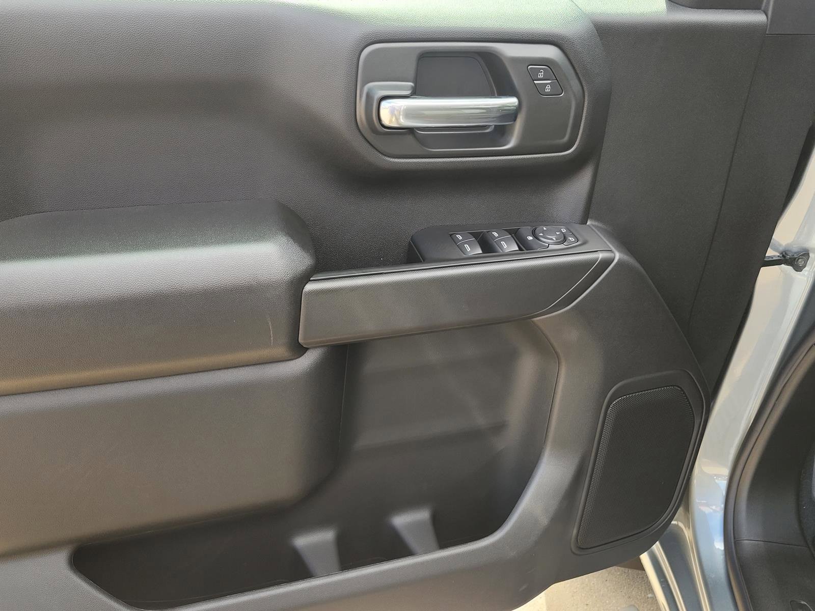 New 2026 Chevrolet Silverado 1500 Custom w/ Turbomax Blackout Package RWD image 12