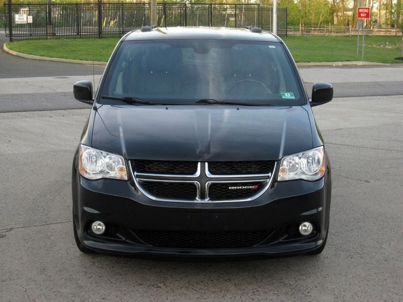 Used 2018 Dodge Grand Caravan SXT FWD image 5