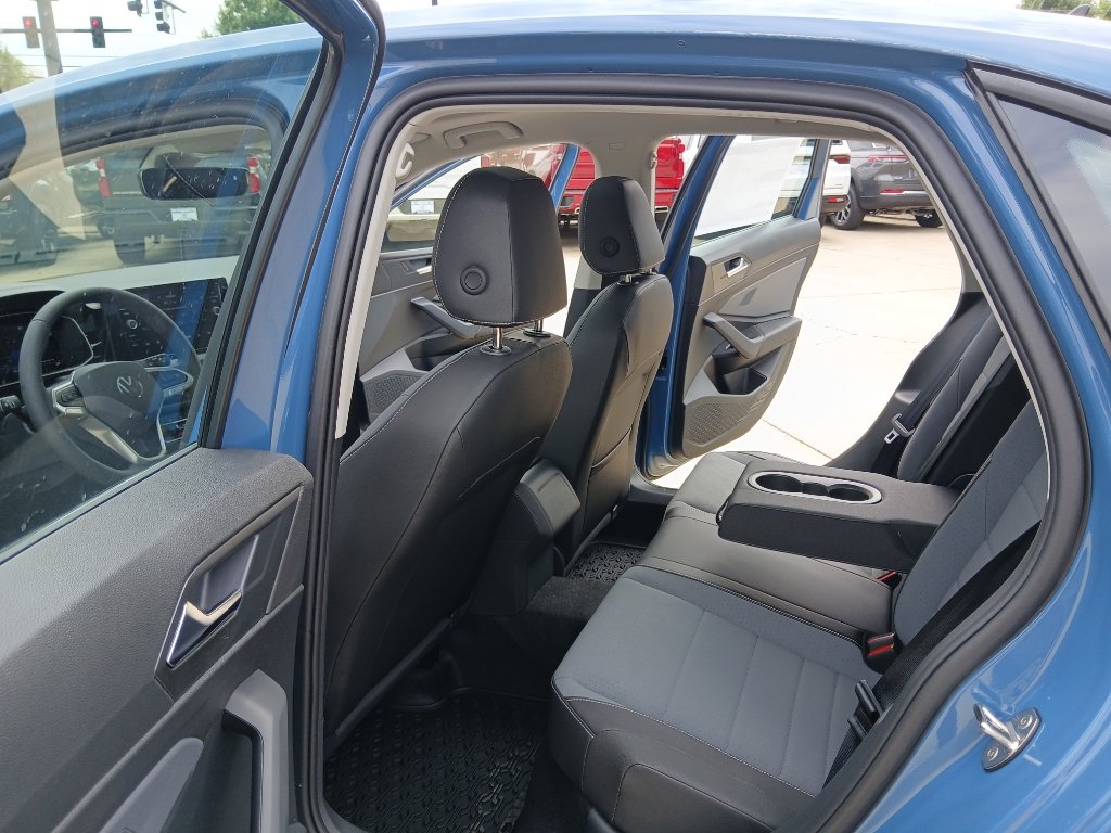 New 2027 Volkswagen Jetta SE FWD image 20