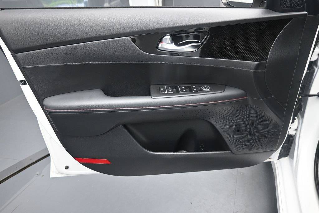 Used 2024 Kia Forte GT FWD image 19