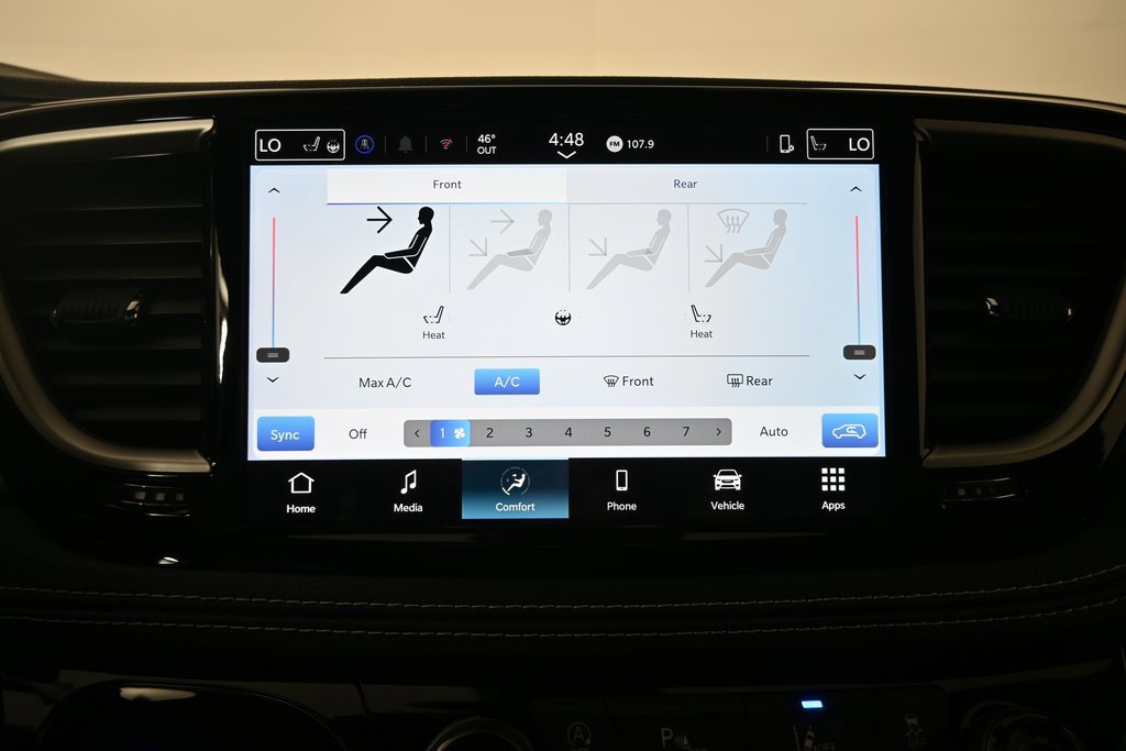 New 2026 Chrysler Pacifica Select image 28