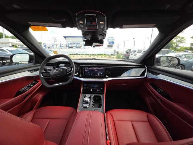 Used 2025 Jeep Wagoneer S Launch Edition w/ Trailer Tow Group AWD/4WD image 35