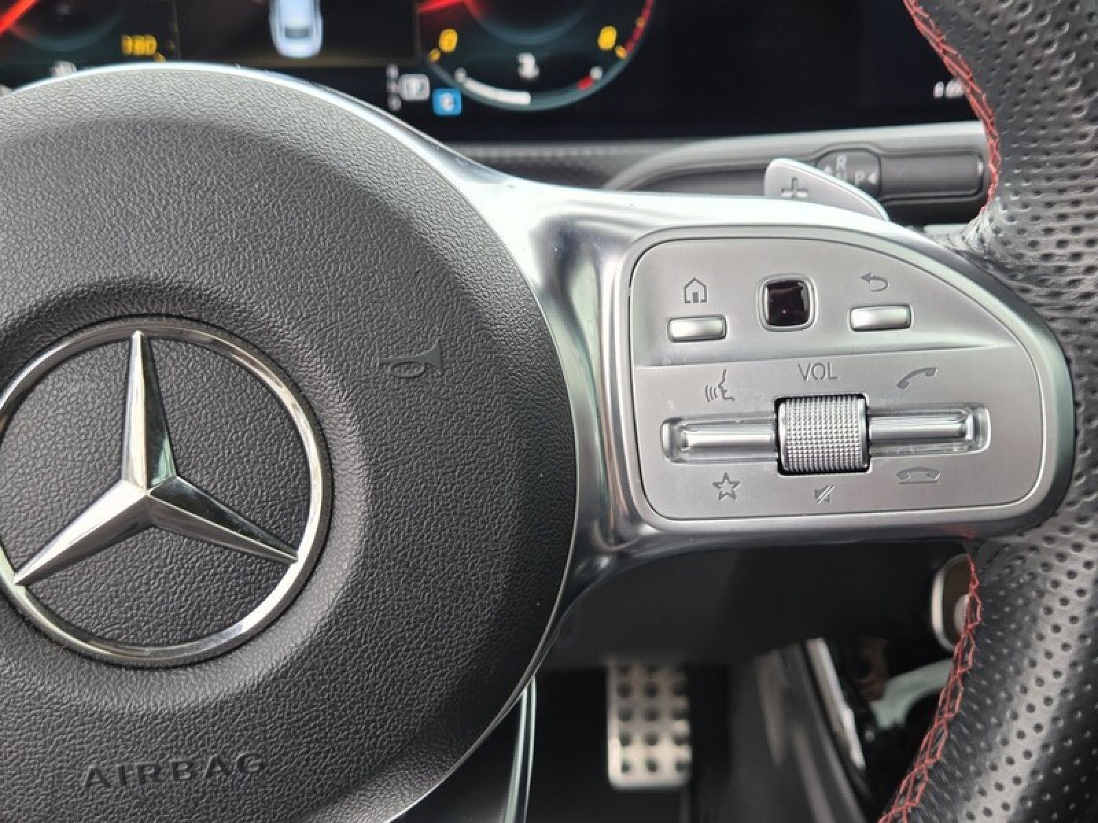 Certified 2023 Mercedes-Benz CLA 250 image 28