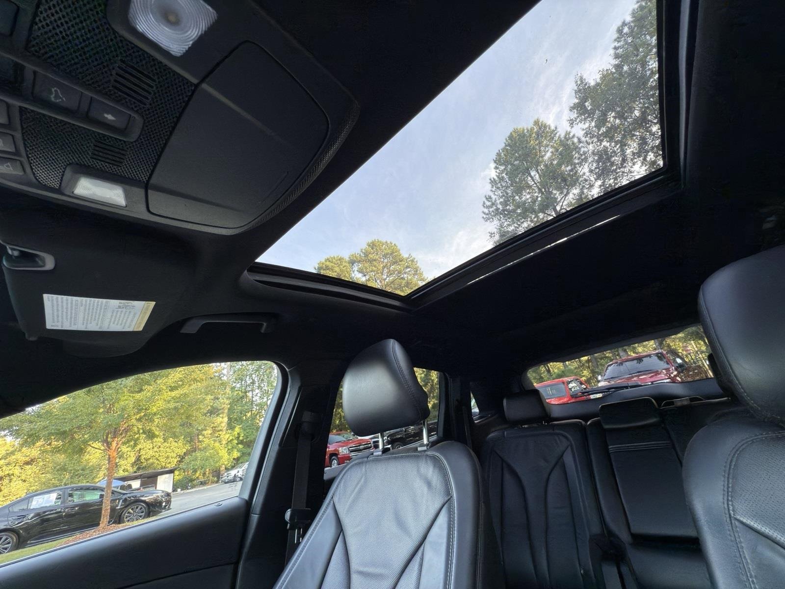 Used 2017 Lincoln MKX Reserve w/ Luxury Package image 42