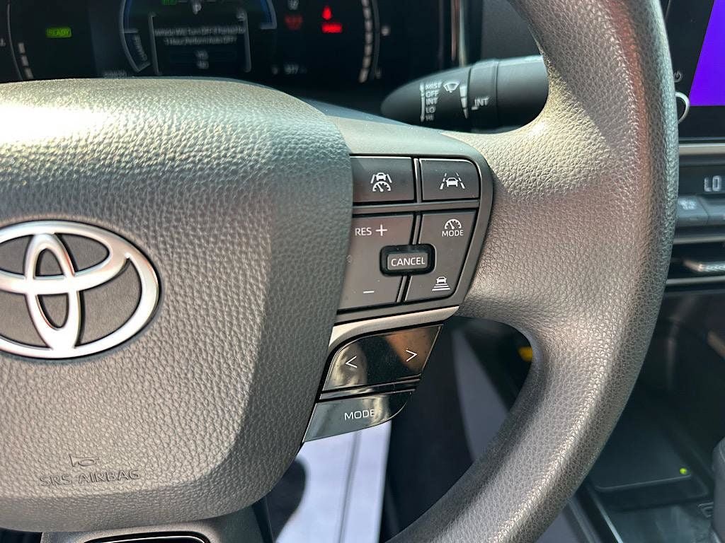 Certified 2025 Toyota Camry LE FWD image 22
