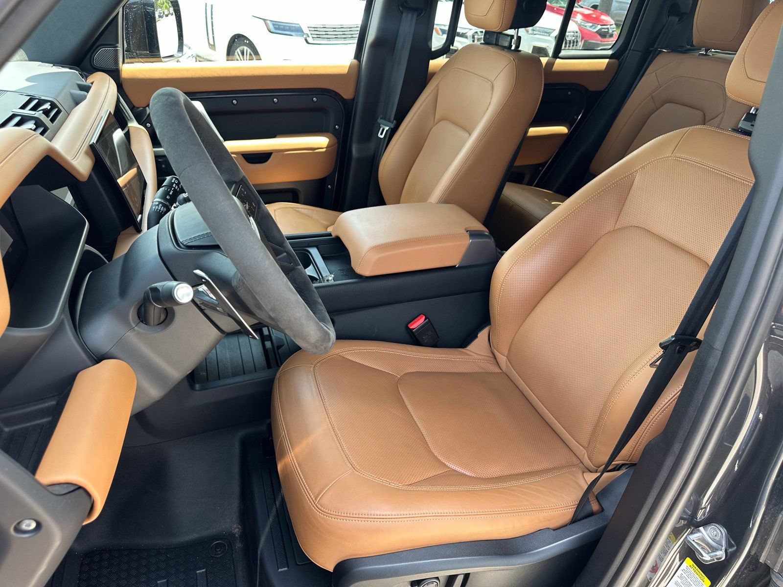 Used 2024 Land Rover Defender 110 V8 AWD/4WD image 20