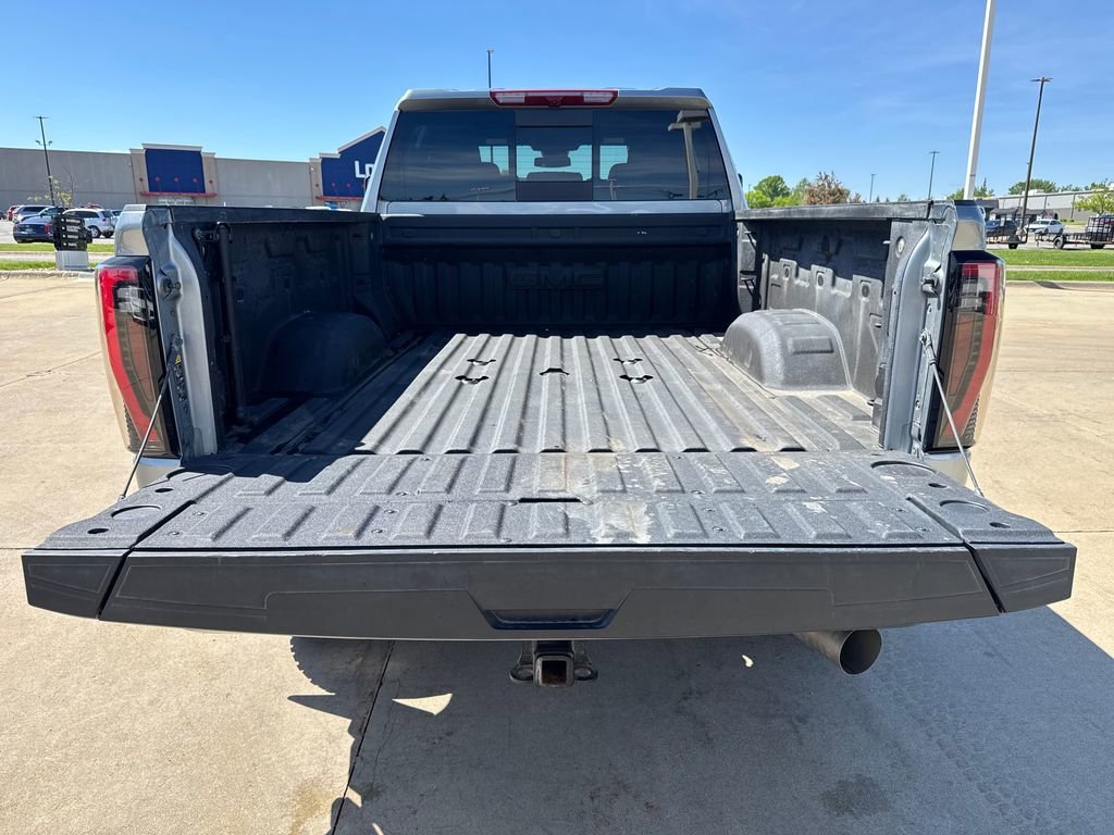 Used 2025 GMC Sierra 2500 AT4 AWD/4WD image 6