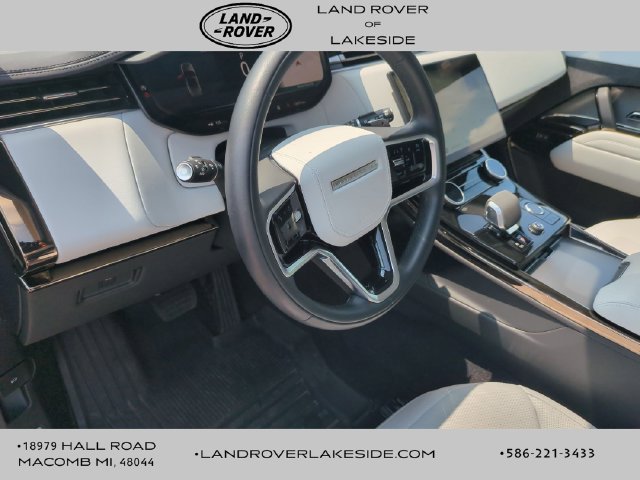 Used 2023 Land Rover Range Rover Sport SE AWD/4WD image 7