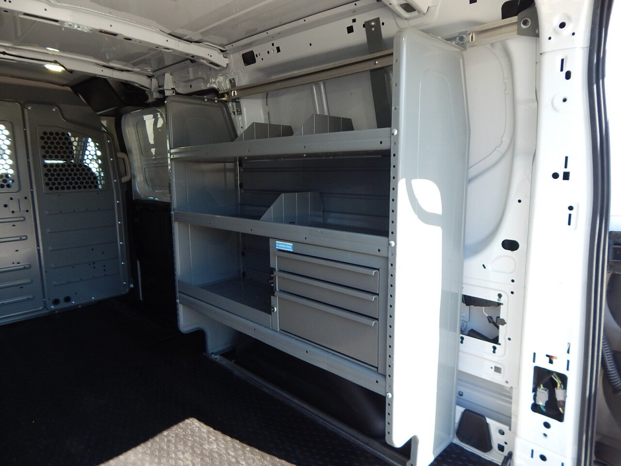 Used 2016 Ford Transit 150 130 Low Roof RWD image 13
