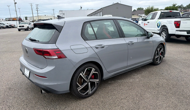 Used 2025 Volkswagen GTI SE FWD image 7