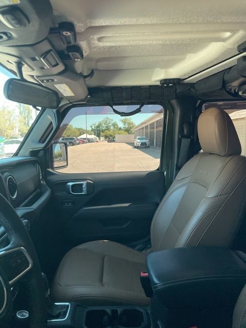 Used 2021 Jeep Wrangler Unlimited Sahara image 9