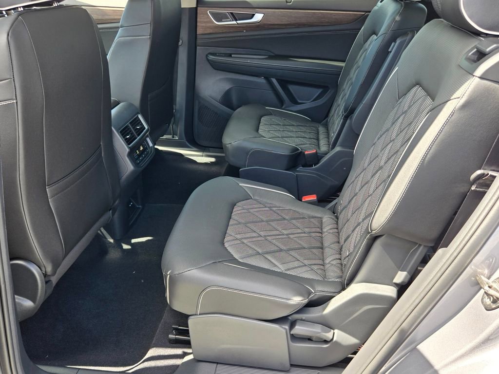 New 2026 Volkswagen Atlas SEL Premium R-Line AWD/4WD image 7