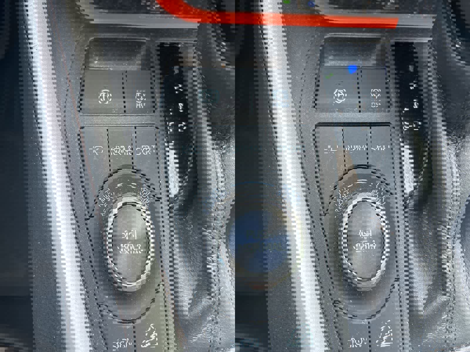 Used 2019 Toyota RAV4 Adventure w/ Advanced Technology Package image 42