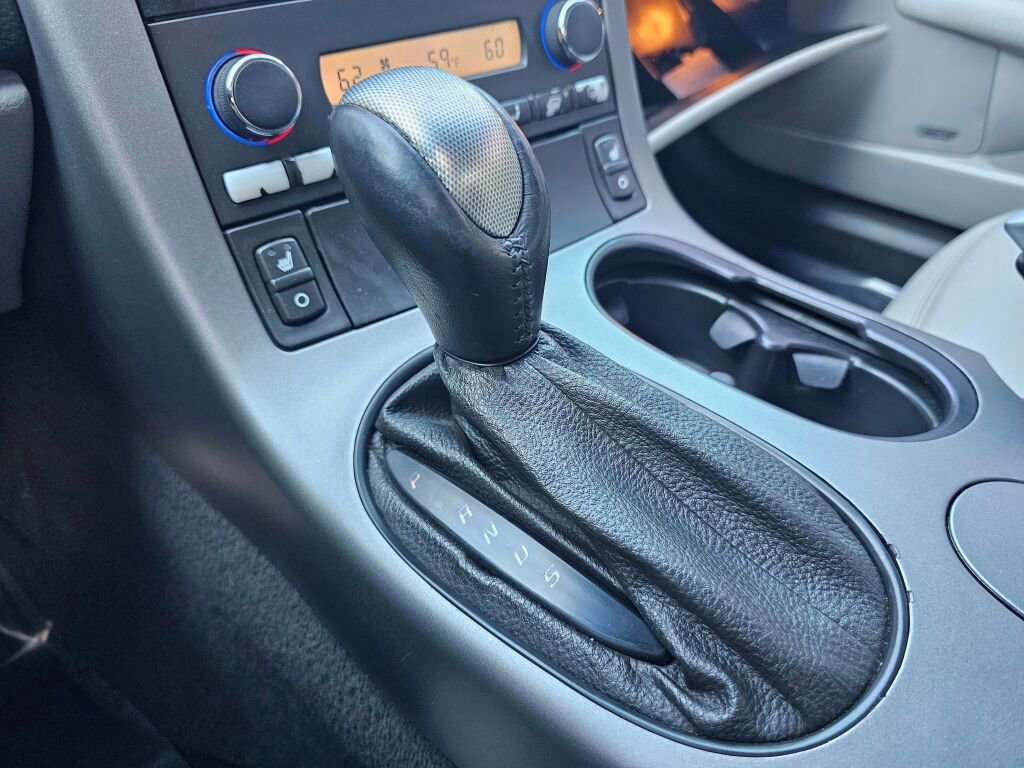 Used 2006 Chevrolet Corvette Coupe w/ Preferred Equipment Group RWD image 22