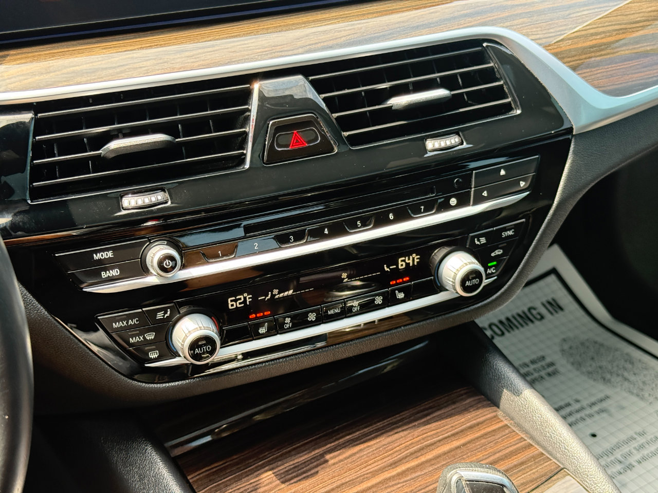 Used 2018 BMW 530i xDrive w/ Premium Package image 25