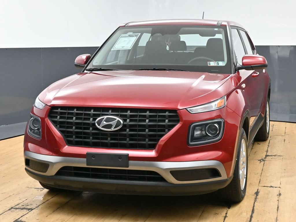 Used 2025 Hyundai Venue SE FWD image 5