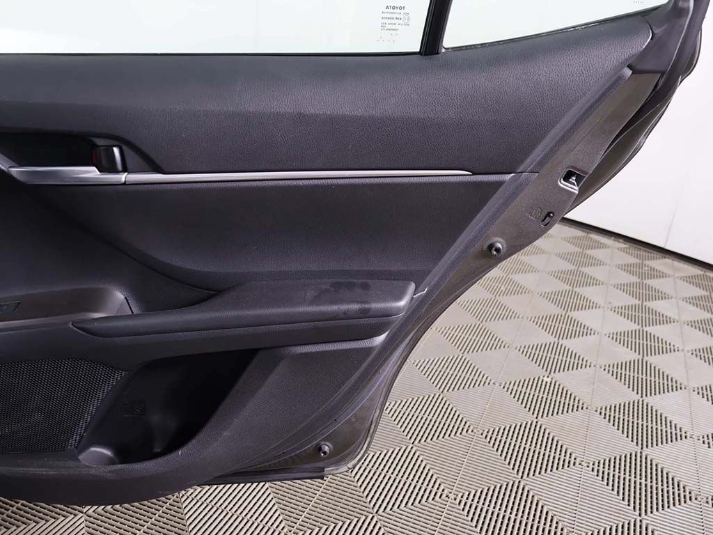 Used 2024 Toyota Camry SE FWD image 21