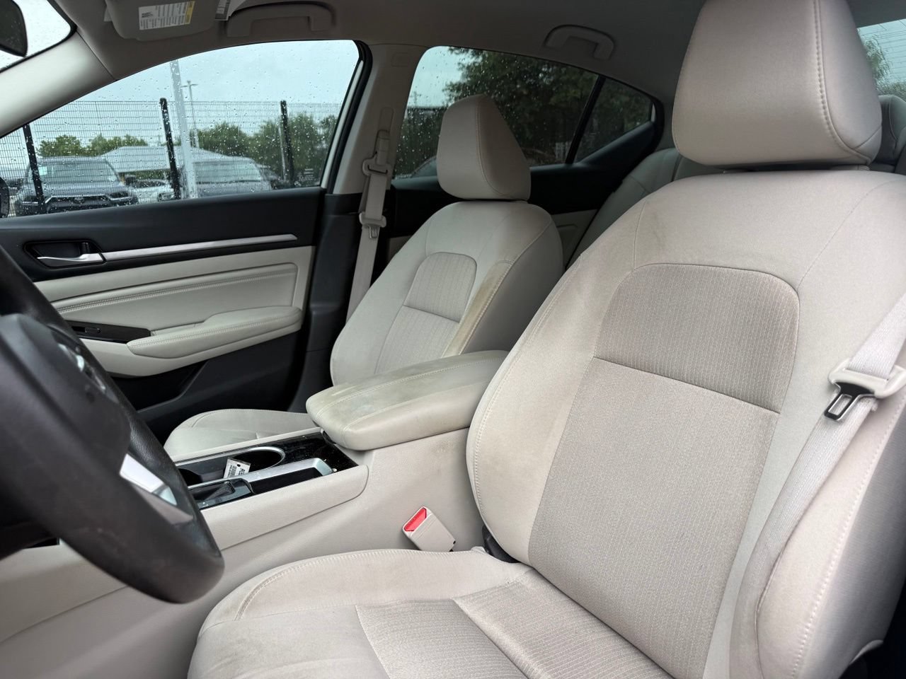 Used 2021 Nissan Altima 2.5 SV FWD image 10
