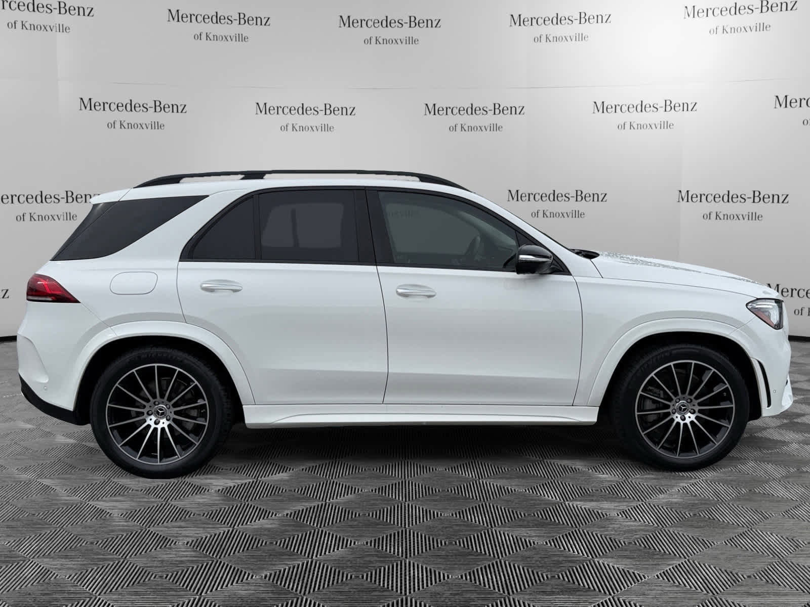 Certified 2023 Mercedes-Benz GLE 580 4MATIC image 6