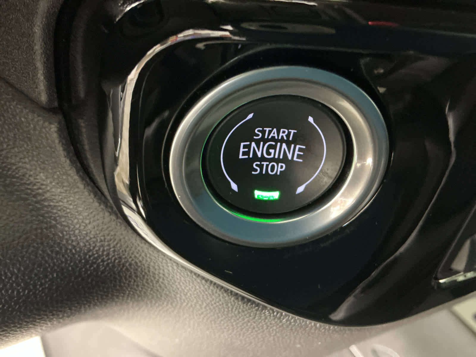 Used 2024 Chevrolet Silverado 3500 LT w/ Convenience Package image 38