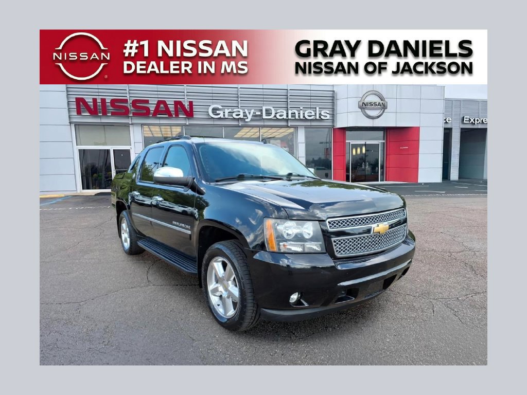 Used 2013 Chevrolet Avalanche LTZ