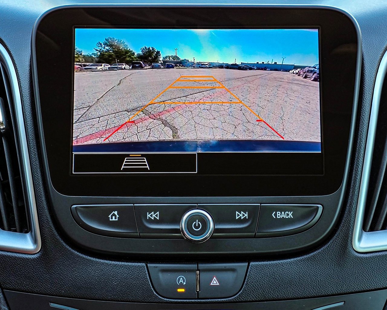 Used 2024 Chevrolet Malibu LT image 16