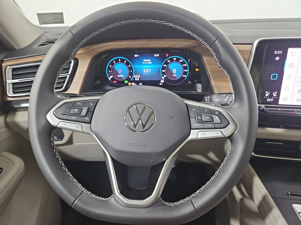 New 2026 Volkswagen Atlas SE image 14