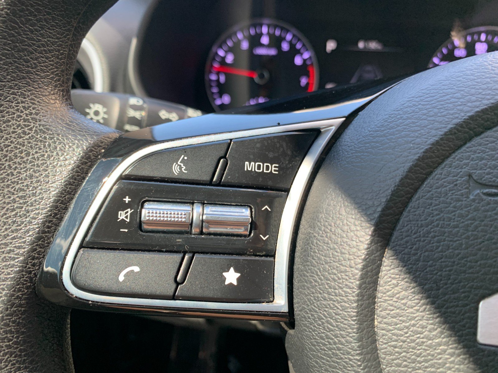 Used 2023 Kia Forte LXS FWD image 15