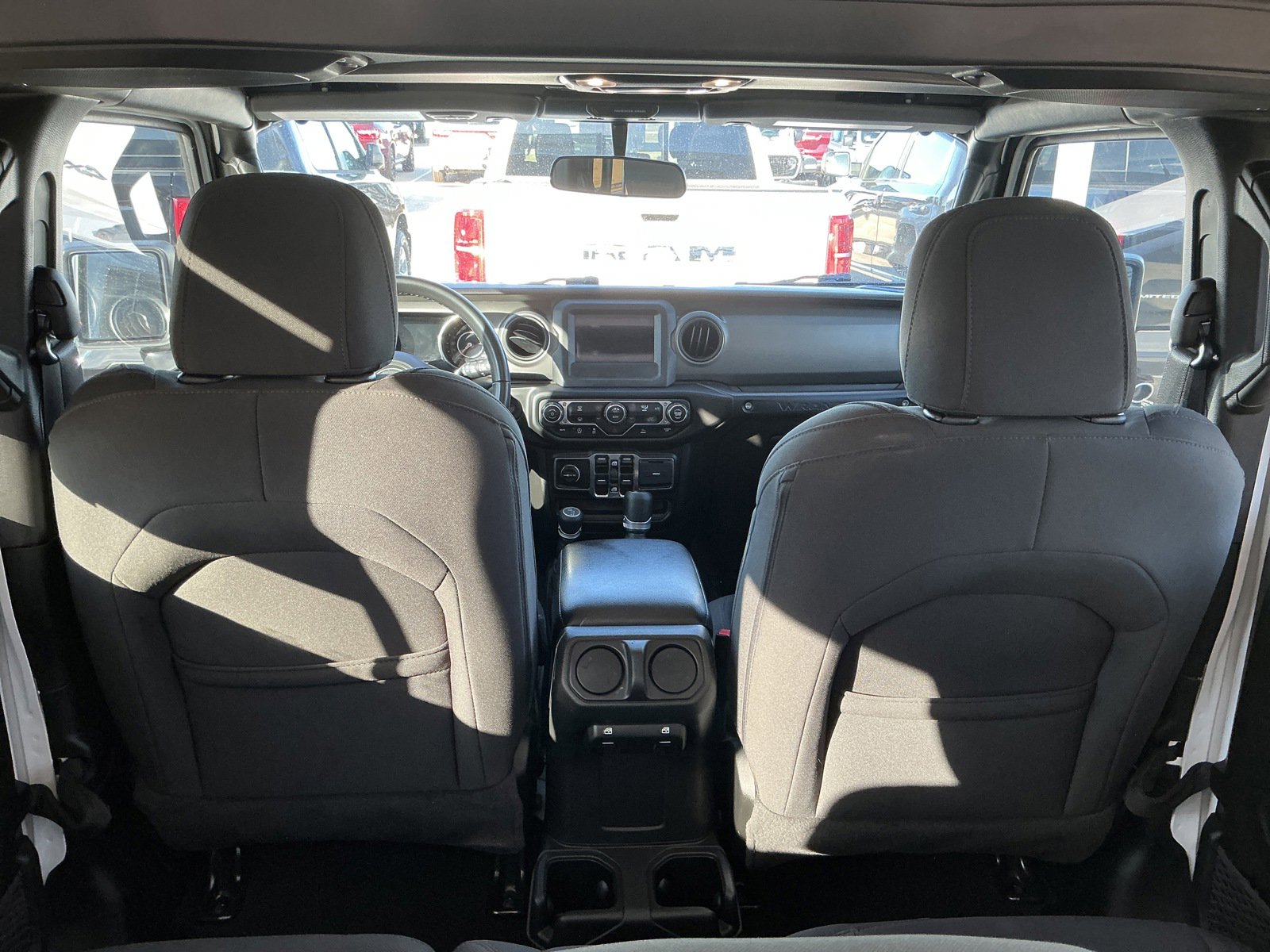 Used 2022 Jeep Wrangler Unlimited Sport image 9