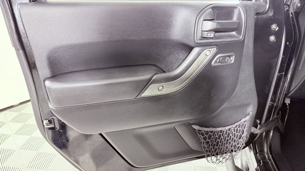 Used 2017 Jeep Wrangler Unlimited Sport S w/ Quick Order Package 24S image 10