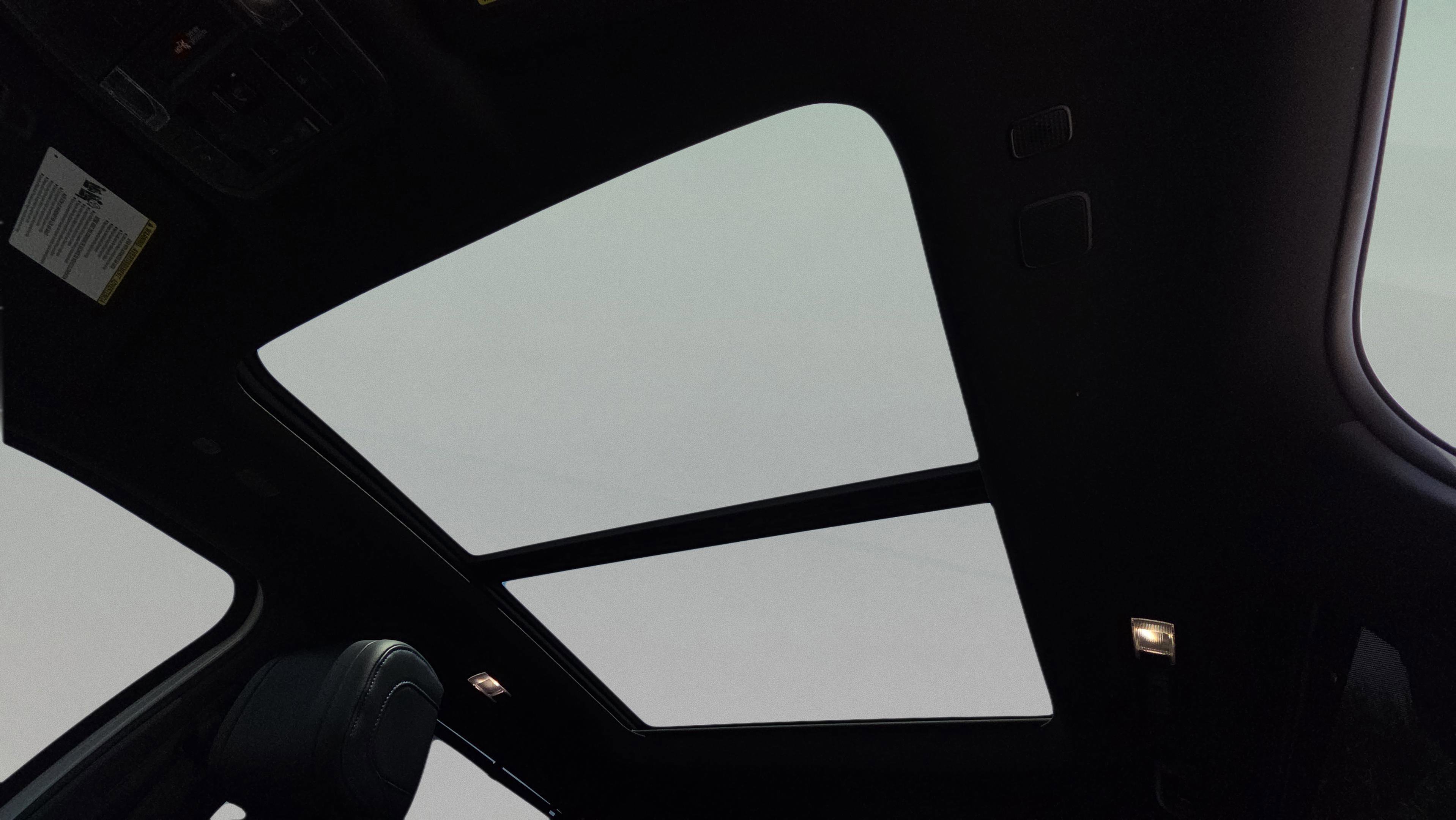 Certified 2023 Toyota Sequoia Platinum image 19