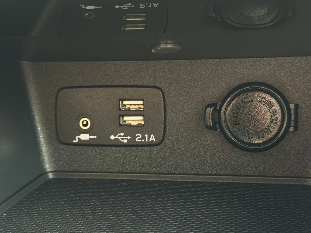 Used 2023 Subaru Forester Touring image 25