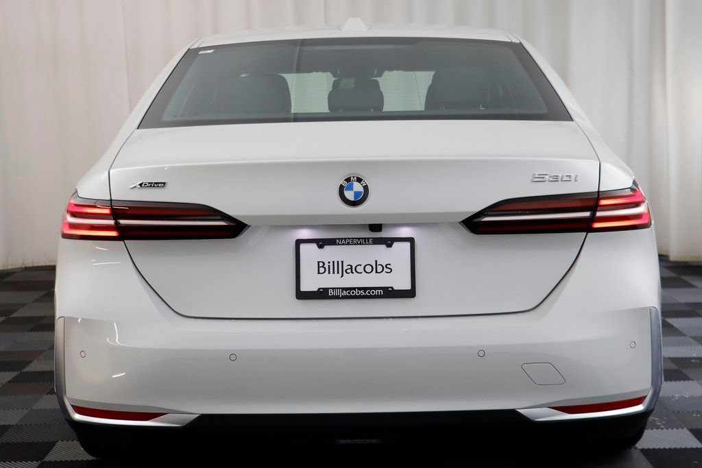New 2026 BMW 530i xDrive w/ Premium Package AWD/4WD image 16