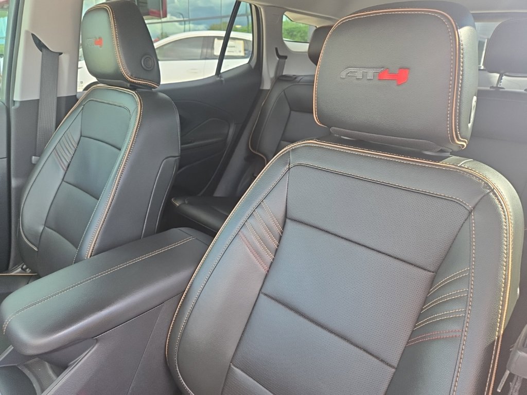 Used 2024 GMC Terrain AT4 AWD/4WD image 26