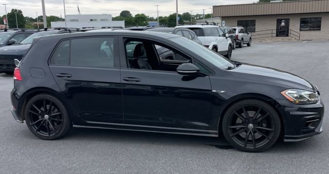 Used 2019 Volkswagen Golf R 4-Door AWD/4WD image 4