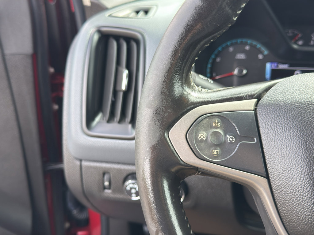 Used 2018 Chevrolet Colorado Z71 AWD/4WD image 31