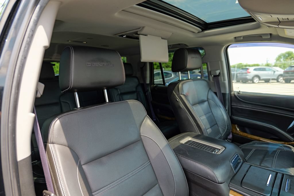 Used 2017 GMC Yukon Denali w/ Open Road Package AWD/4WD image 41