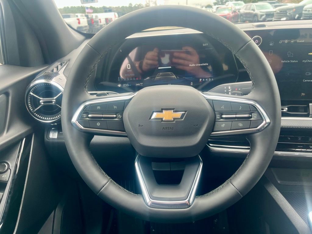 New 2026 Chevrolet Equinox LT w/ Safety and Technology Package AWD/4WD image 19
