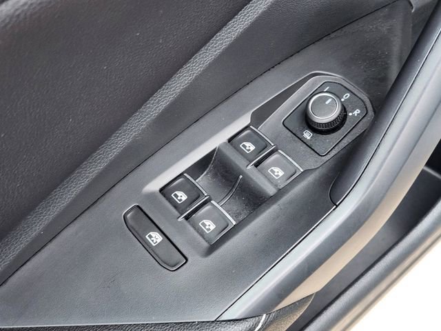 New 2024 Volkswagen Jetta SE image 18