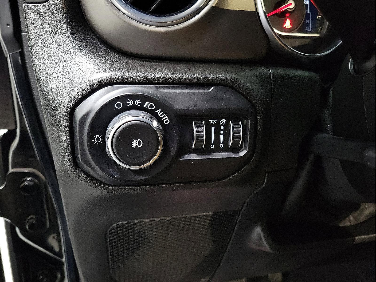 Used 2020 Jeep Wrangler Unlimited Rubicon image 14