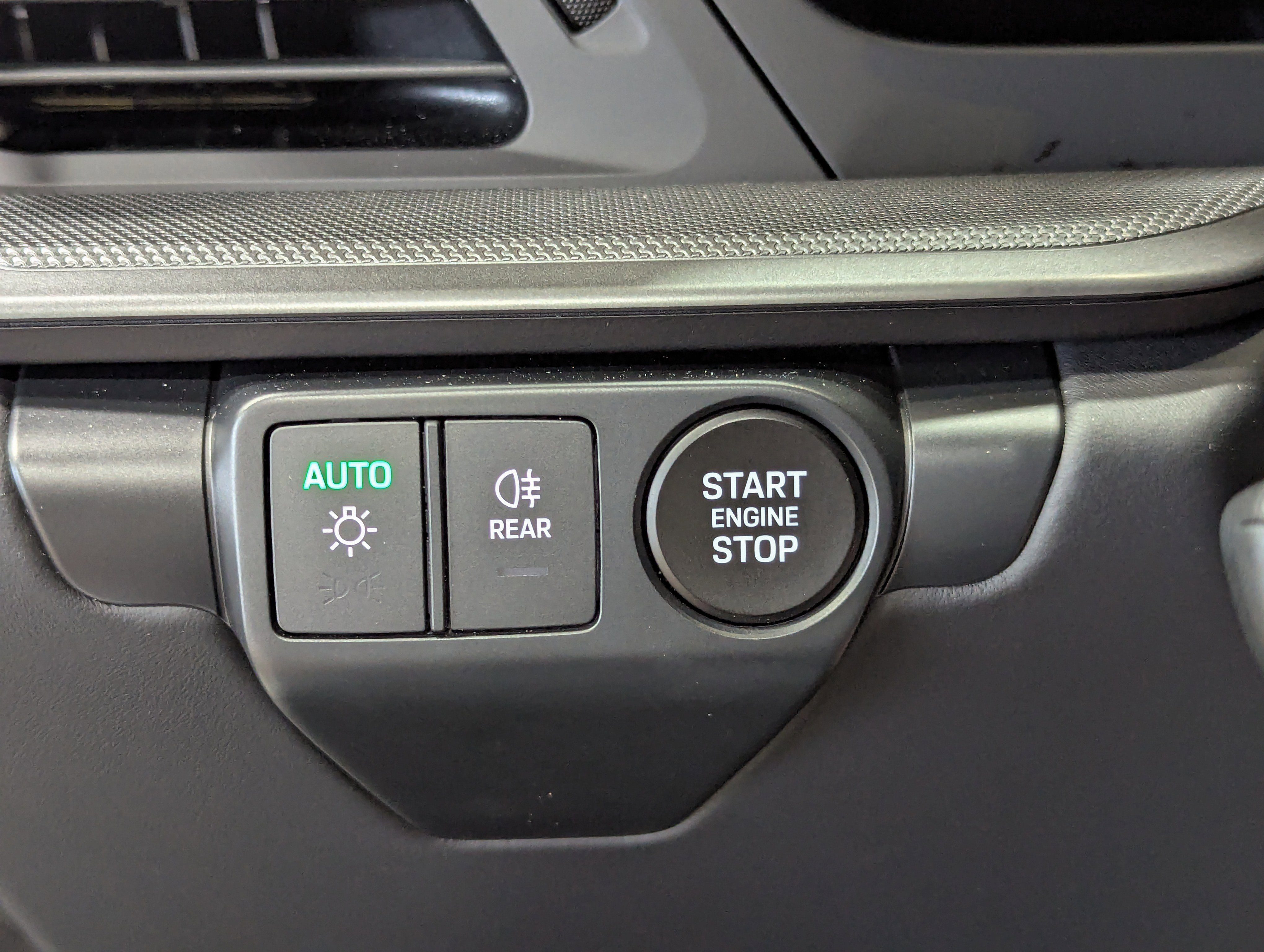 Certified 2025 Porsche 911 Carrera S image 35