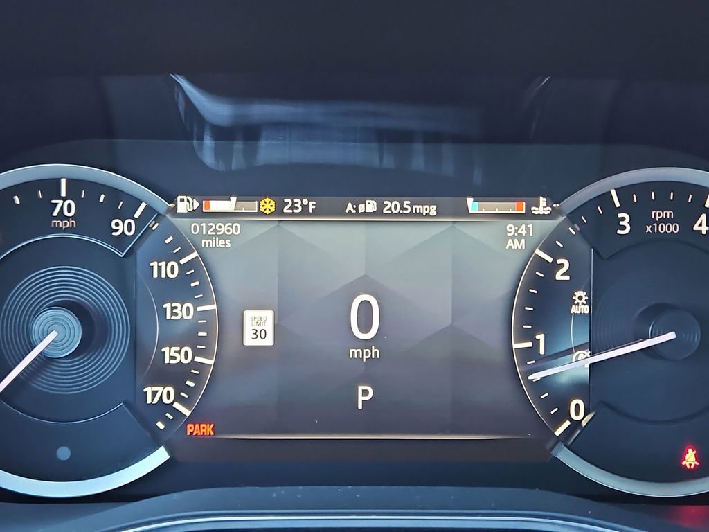 Used 2023 Jaguar XF R-Dynamic SE image 13