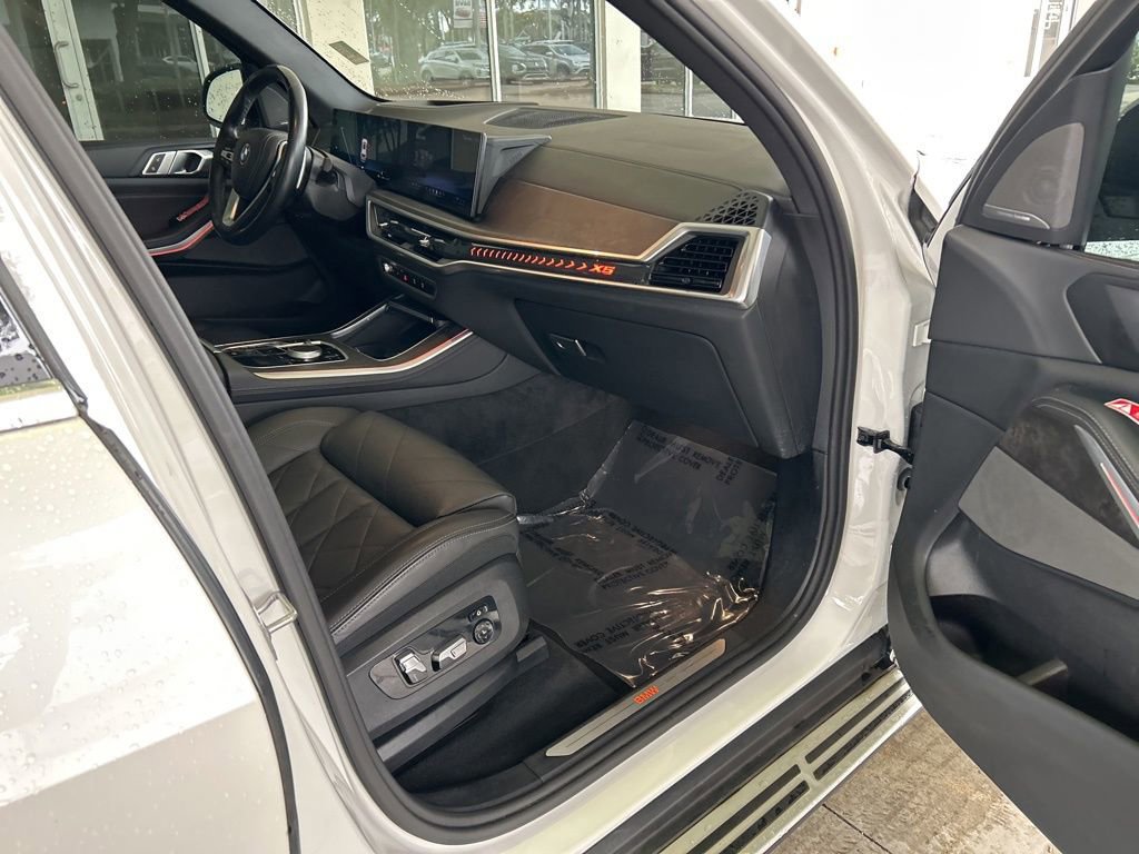 Used 2024 BMW X5 xDrive40i image 26