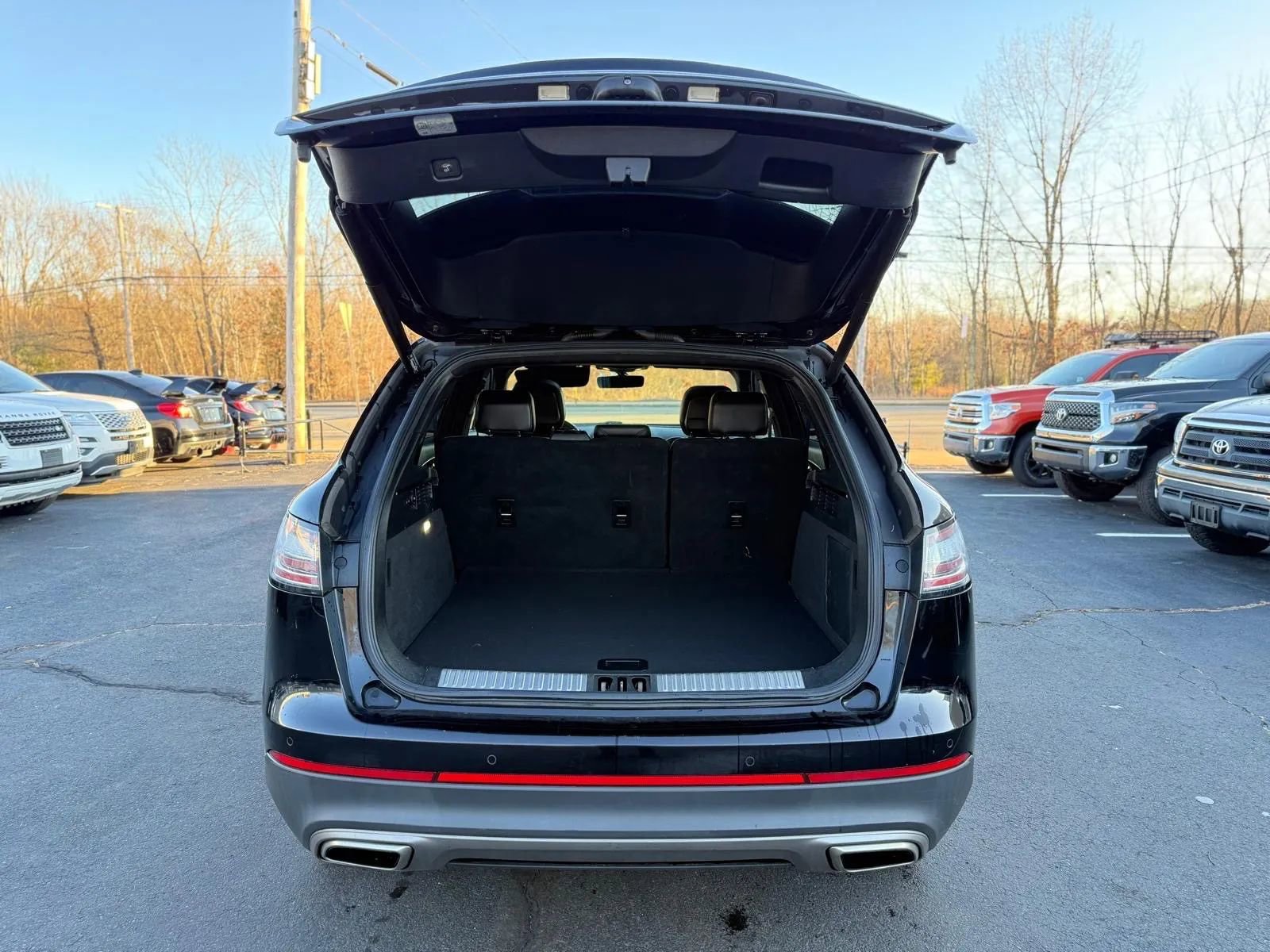 Used 2020 Lincoln Nautilus Reserve image 8