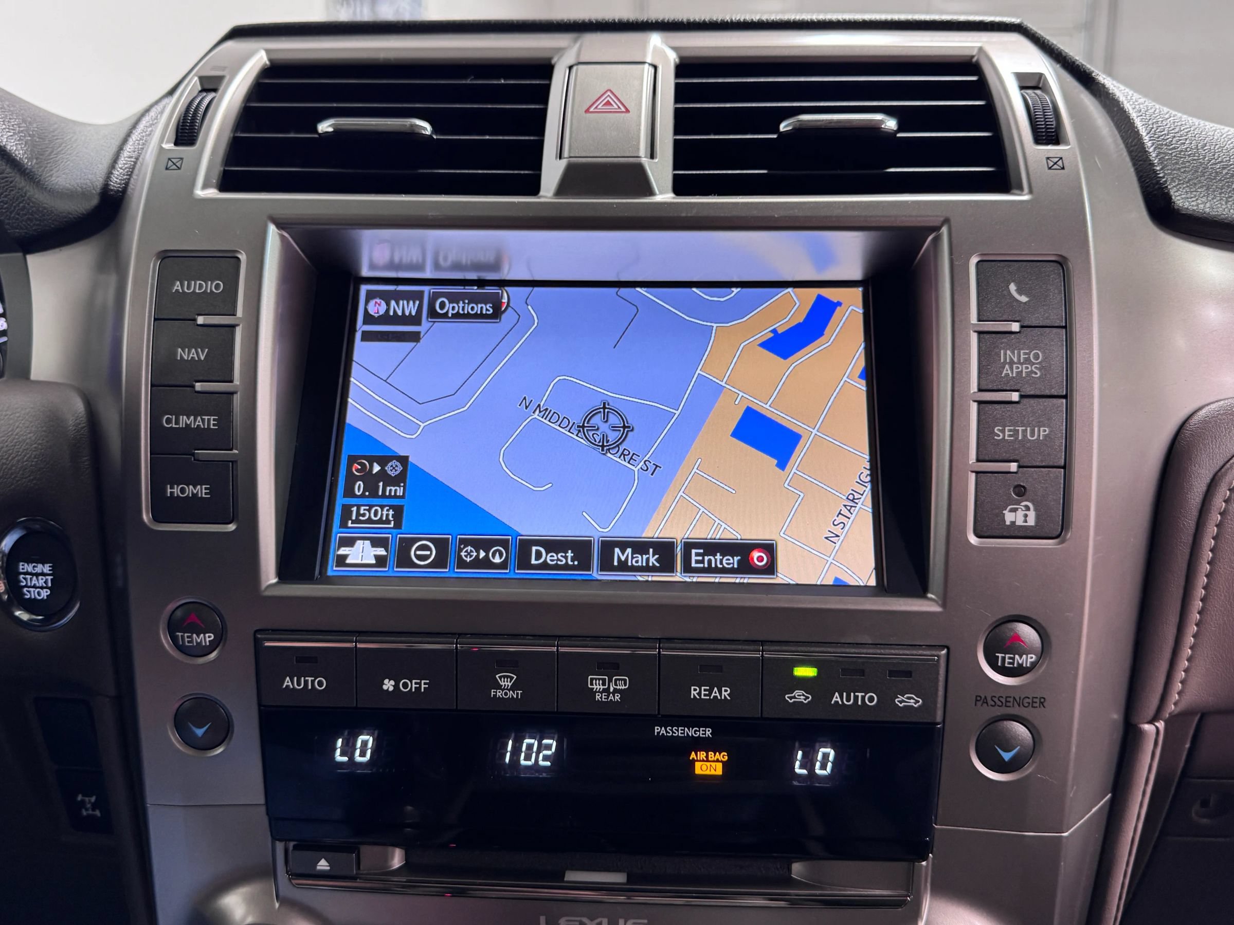 Used 2017 Lexus GX 460 AWD/4WD image 10