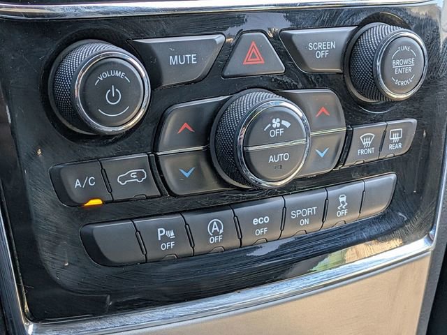 Used 2021 Jeep Grand Cherokee Limited AWD/4WD image 13