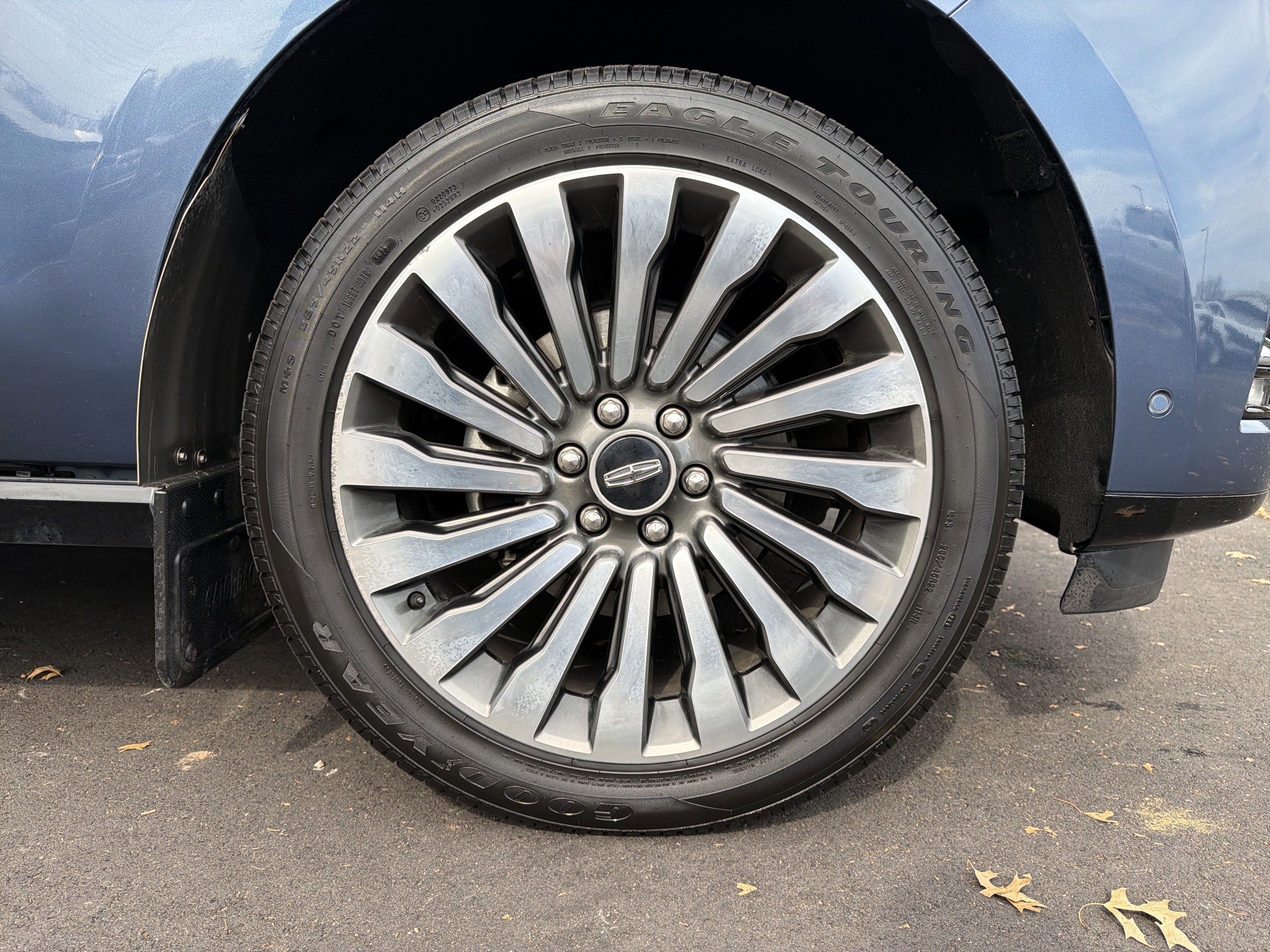 Used 2020 Lincoln Navigator L Reserve w/ Luxury Package image 13